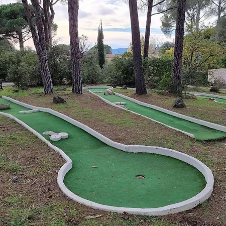 Chez K&d Nature Avec Piscine St Raphael Сен-Рафаель