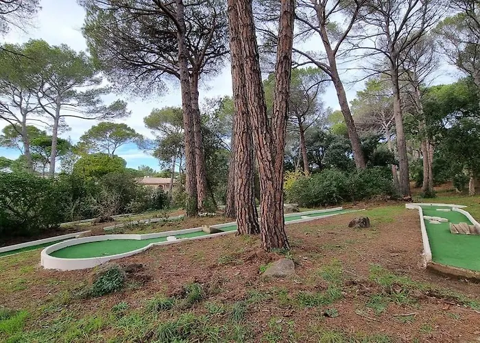 Chez K&d Nature Avec Piscine St Raphael * Сен-Рафаель