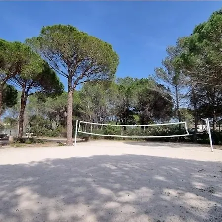 Chez K&d Nature Avec Piscine St Raphael Апартаменты *